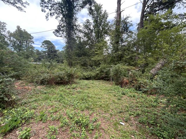 8416 Westwood Lane, Little Rock, AR 72204