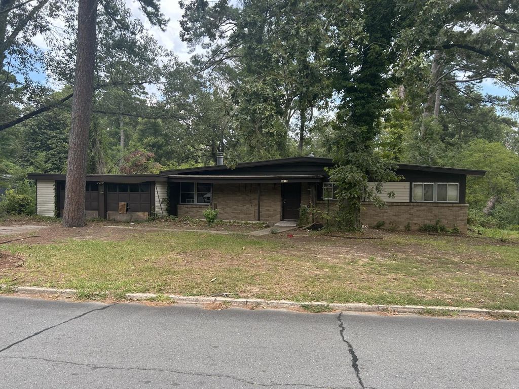 8416 Westwood Lane, Little Rock, AR 72204