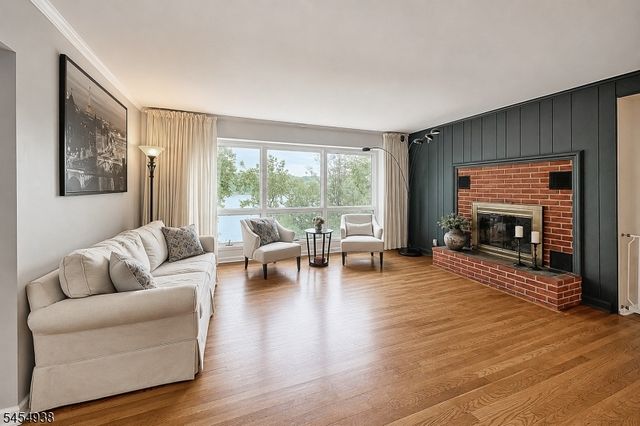 103 W Lake Shore Dr, Rockaway Twp., NJ 07866