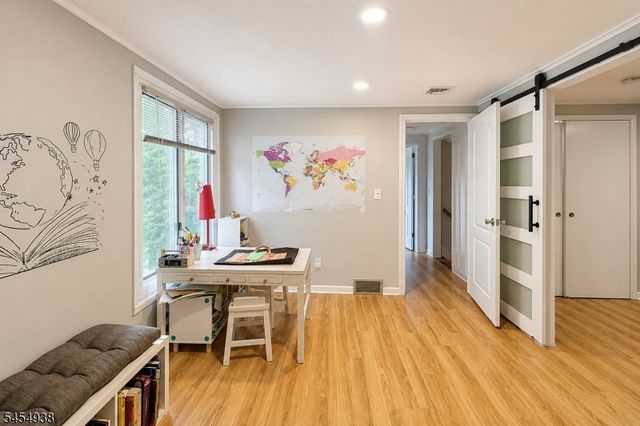 103 W Lake Shore Dr, Rockaway Twp., NJ 07866