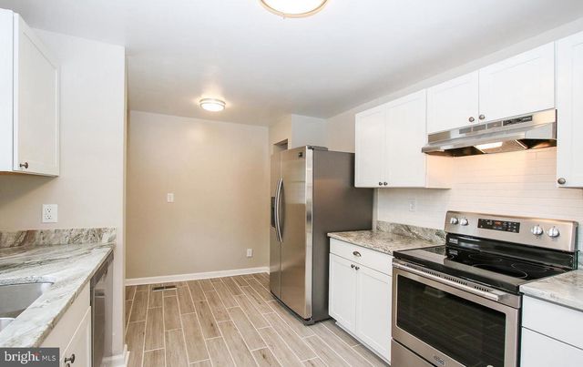 1449 F ST, Woodbridge, VA 22191