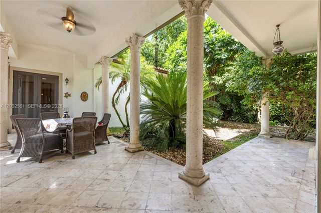 6550 SW 75th Ter, South Miami, FL 33143
