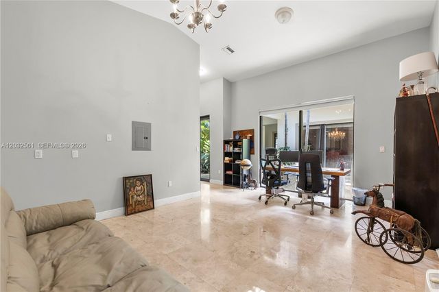 6550 SW 75th Ter, South Miami, FL 33143