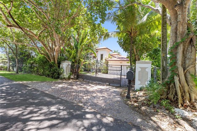 6550 SW 75th Ter, South Miami, FL 33143