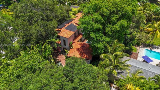 6550 SW 75th Ter, South Miami, FL 33143