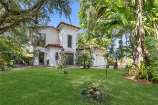 6550 SW 75th Ter, South Miami, FL 33143