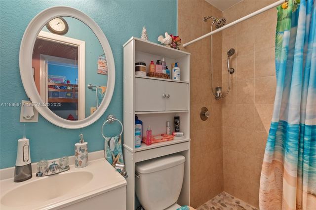 2321 NW 153rd Street, Miami Gardens, FL 33054
