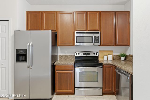 220 LEESE Drive, St. Johns, FL 32259