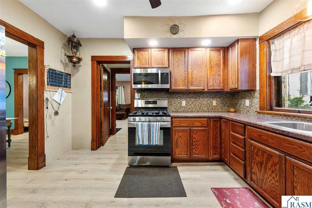 117 Shaubut Street, Mankato, MN 56001