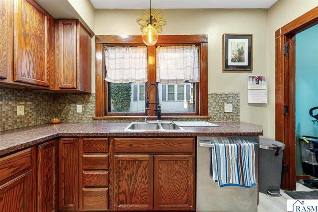 117 Shaubut Street, Mankato, MN 56001
