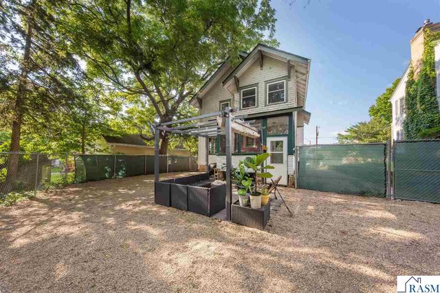 117 Shaubut Street, Mankato, MN 56001