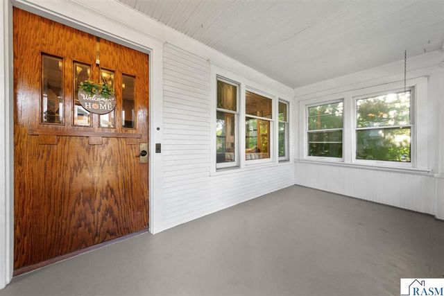 117 Shaubut Street, Mankato, MN 56001