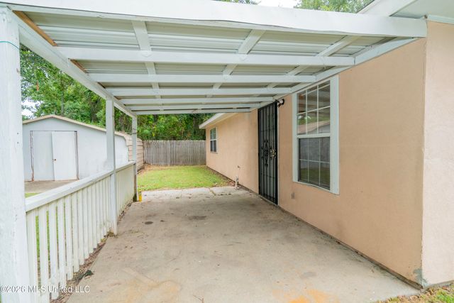 215 Mccaughan Avenue, Long Beach, MS 39560