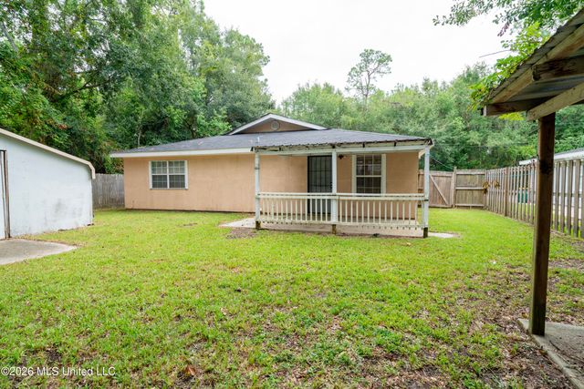 215 Mccaughan Avenue, Long Beach, MS 39560