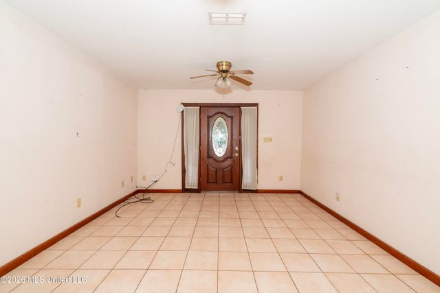 215 Mccaughan Avenue, Long Beach, MS 39560