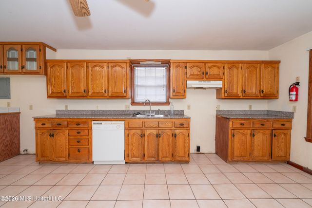 215 Mccaughan Avenue, Long Beach, MS 39560