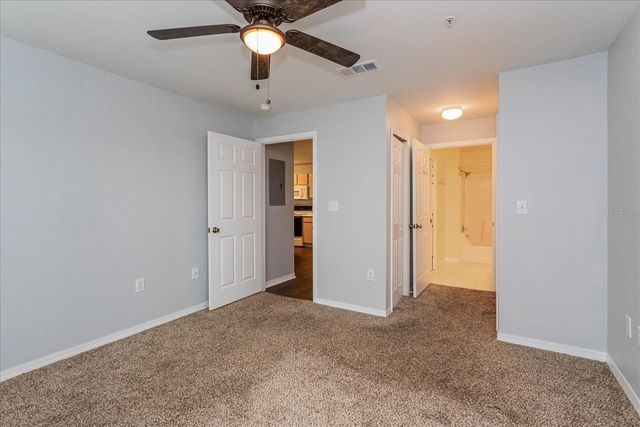 5455 VINELAND ROAD 3214, Orlando, FL 32811