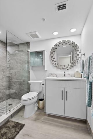 7802 Lakeside Boulevard 734, Boca Raton, FL 33434