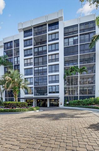 7802 Lakeside Boulevard 734, Boca Raton, FL 33434