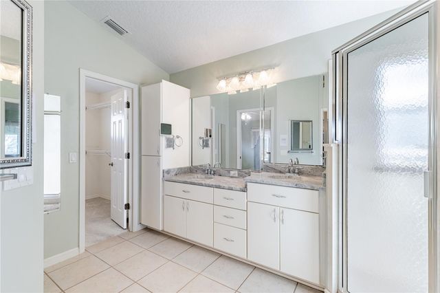 5732 FREEPORT DRIVE, Tavares, FL 32778