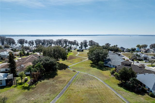 5732 FREEPORT DRIVE, Tavares, FL 32778