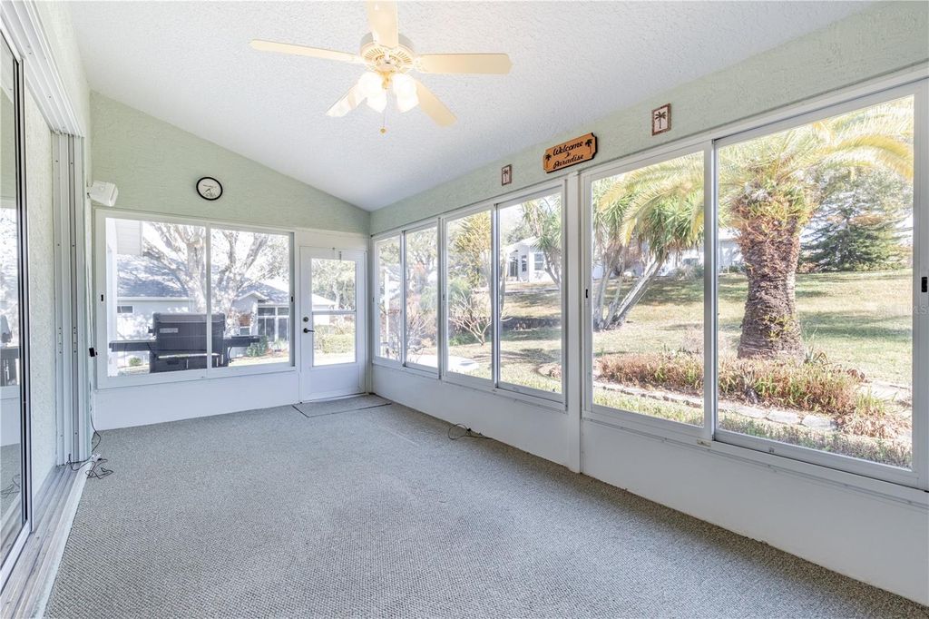 Image 5 of property listing at 5732 FREEPORT DRIVE, Tavares, FL 32778