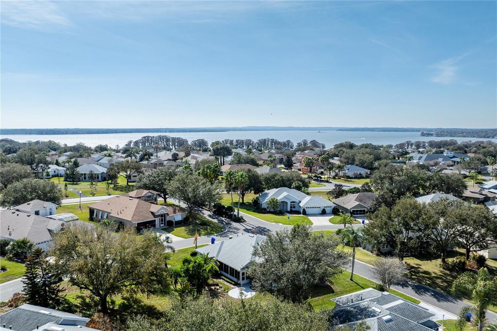 Image 42 of property listing at 5732 FREEPORT DRIVE, Tavares, FL 32778