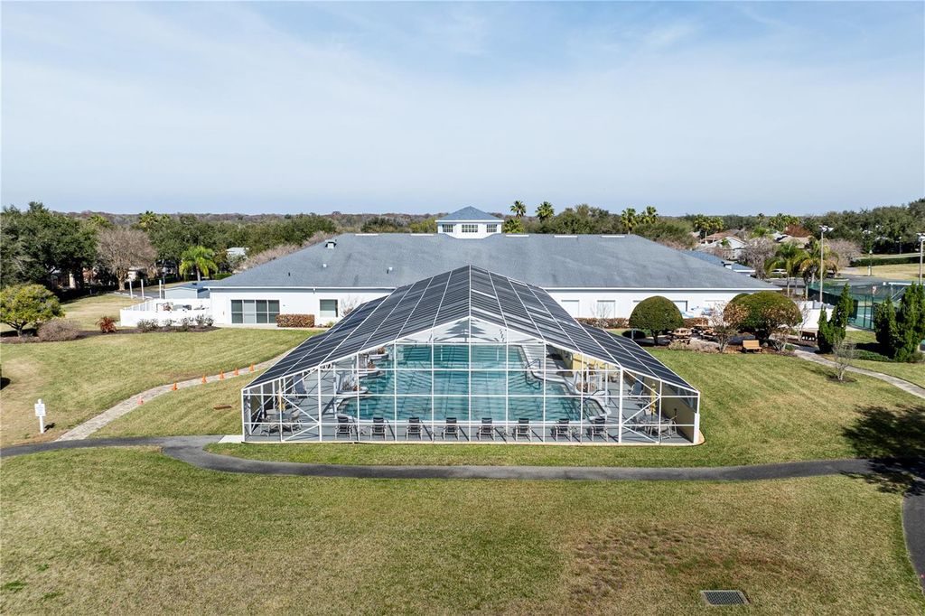 Image 47 of property listing at 5732 FREEPORT DRIVE, Tavares, FL 32778