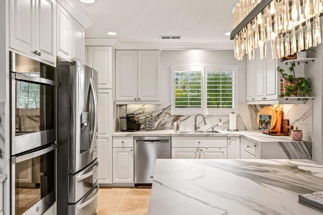 74916 Canterbury Court, Palm Desert, CA 92260