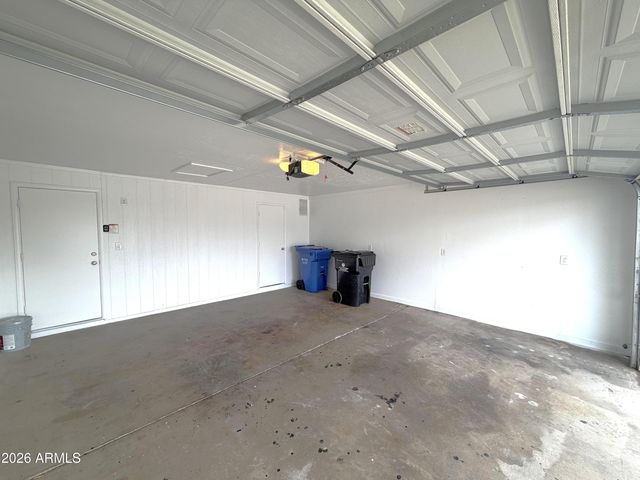 3241 E SUNNYSIDE Drive, Phoenix, AZ 85028