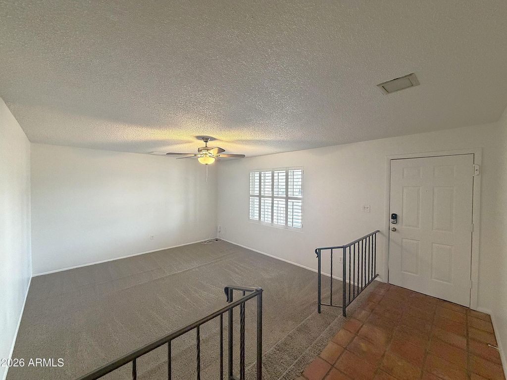 3241 E SUNNYSIDE Drive, Phoenix, AZ 85028 — photo 2