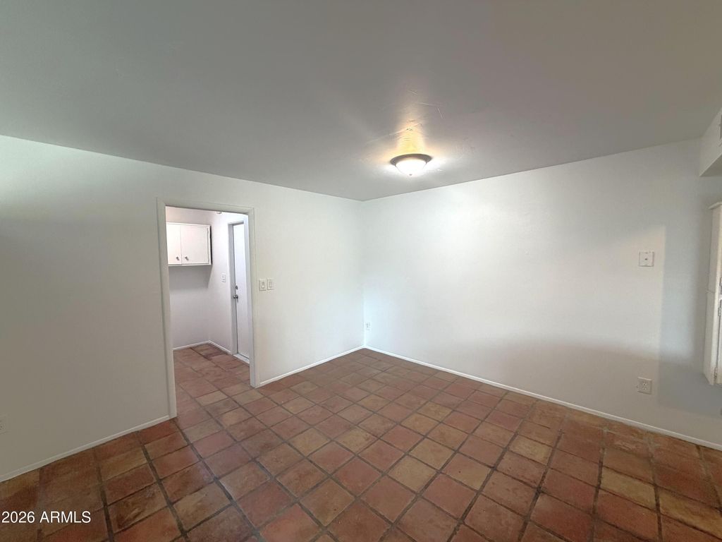 3241 E SUNNYSIDE Drive, Phoenix, AZ 85028 — photo 5