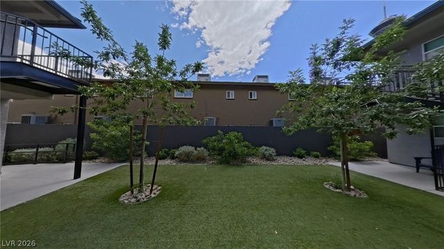 1821 Santa Paula Drive 103, Las Vegas, NV 89104