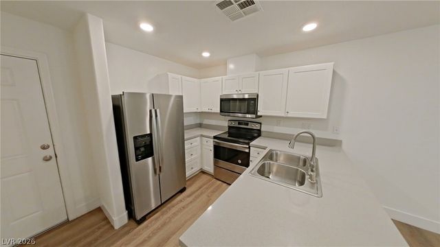 1821 Santa Paula Drive 103, Las Vegas, NV 89104