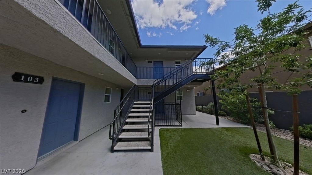 1821 Santa Paula Drive 103, Las Vegas, NV 89104