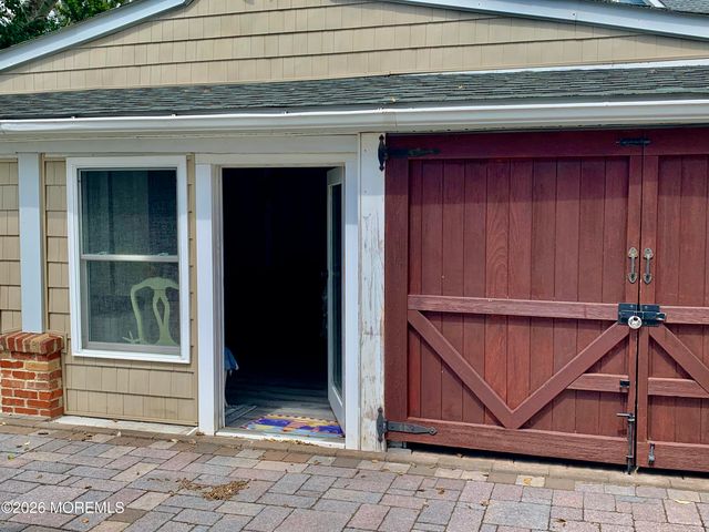 225 Pearl Street, Beach Haven, NJ 08008