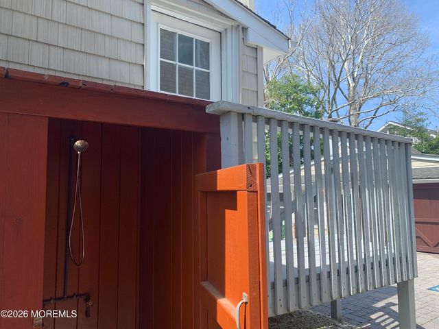225 Pearl Street, Beach Haven, NJ 08008
