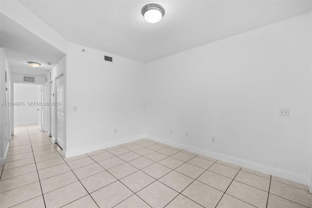 2405 W 78th Street 202, Hialeah, FL 33016
