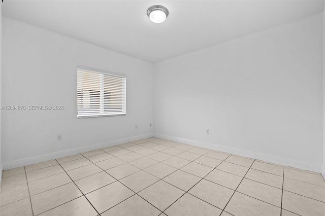 2405 W 78th Street 202, Hialeah, FL 33016