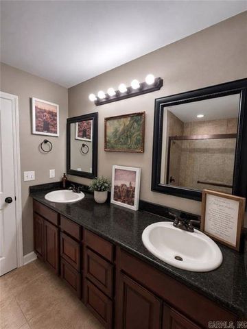 1209 E Date St, Russellville, AR 72802