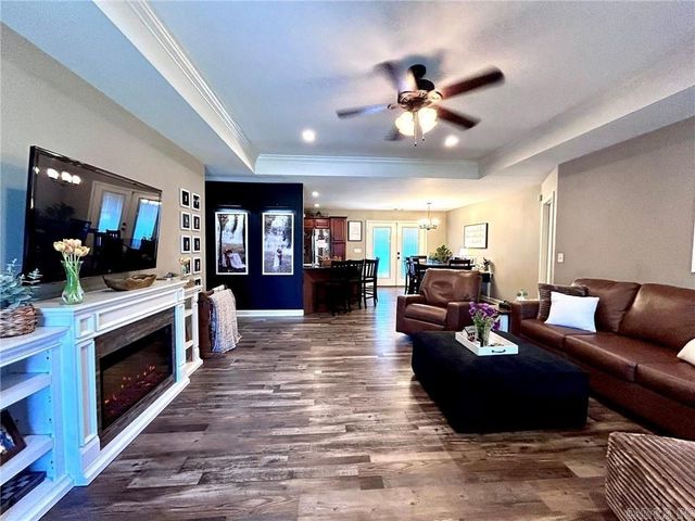1209 E Date St, Russellville, AR 72802