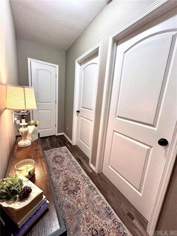 1209 E Date St, Russellville, AR 72802