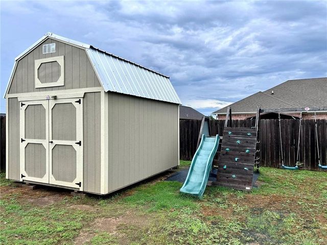 1209 E Date St, Russellville, AR 72802