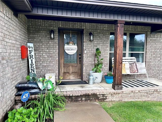 1209 E Date St, Russellville, AR 72802