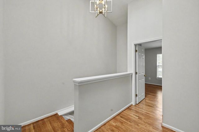 5227 DUNSTABLE LN, Alexandria, VA 22315