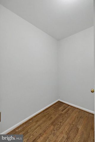 5227 DUNSTABLE LN, Alexandria, VA 22315