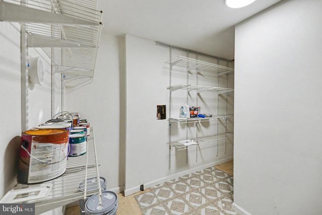 5227 DUNSTABLE LN, Alexandria, VA 22315