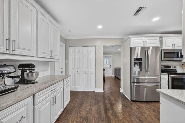 7101 NW 98th Terrace, Tamarac, FL 33321