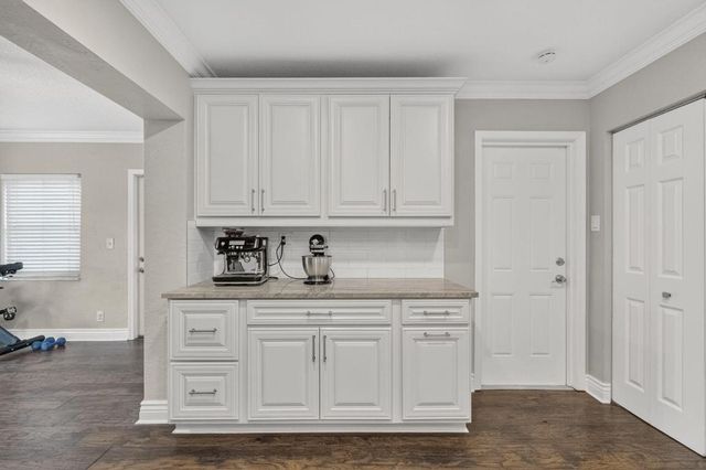 7101 NW 98th Terrace, Tamarac, FL 33321