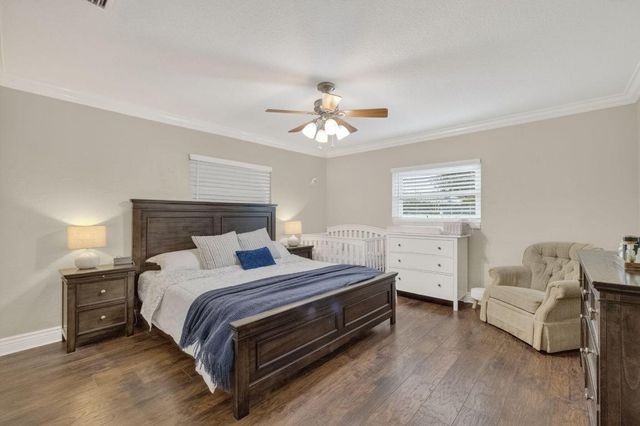 7101 NW 98th Terrace, Tamarac, FL 33321